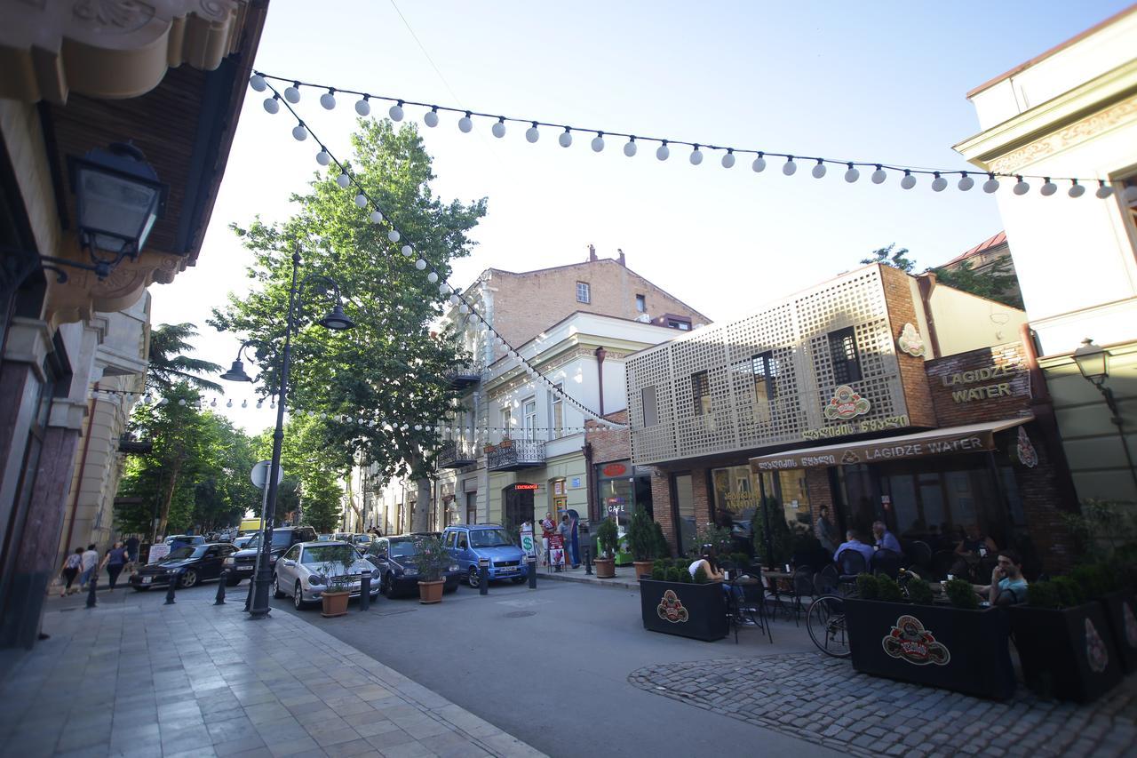 Four Rooms Tbilisi Zewnętrze zdjęcie