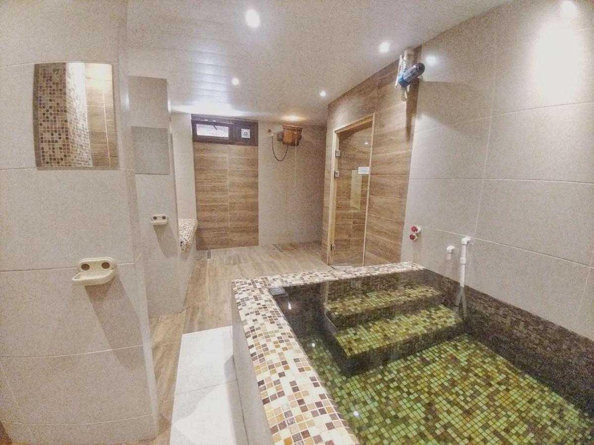 Four Rooms Tbilisi Zewnętrze zdjęcie